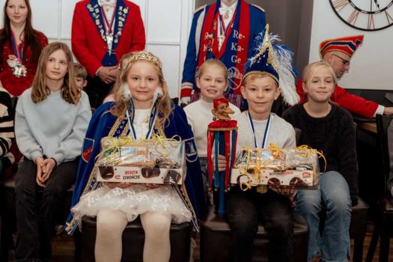 Vorstellung des neuen Kinderprinzenpaares: 👑 Henry und Liz 👑