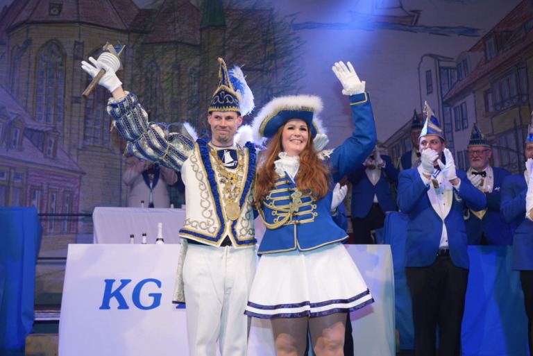 Prinz Jannis I. und Püntemariechen Dana regieren die Session 2026!